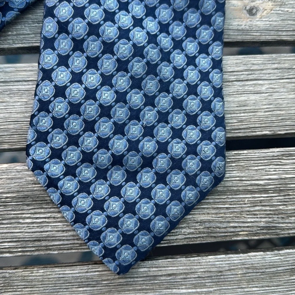 JOSEPH ABBOUD men’s blue neck tie